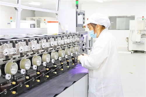 破壁創(chuàng)新 高校新材料研發(fā)賦能遂寧企業(yè)，上萬次實(shí)驗(yàn)鑄就自主技術(shù)高地
